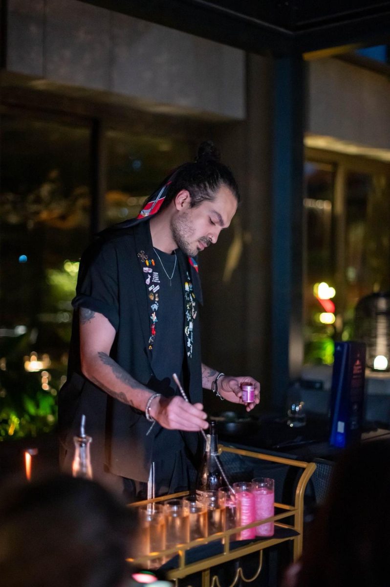 bartender Mosh