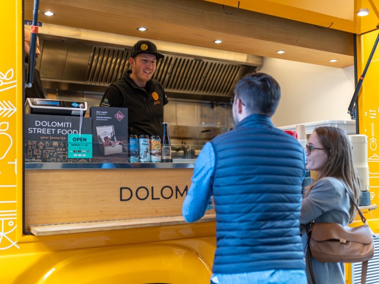 federicoruggeri_E25_foodtrack_viacavour_-4