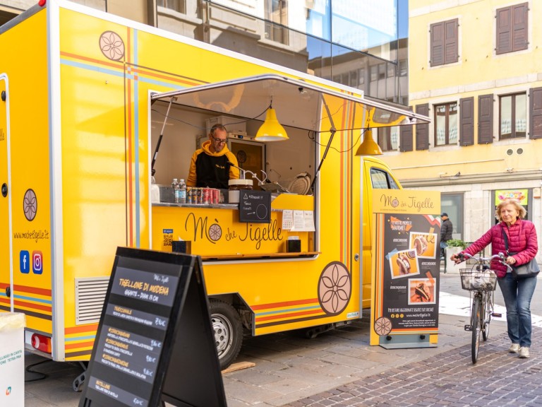 federicoruggeri_E25_foodtrack_viacavour_-8